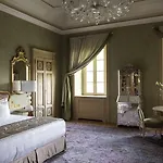 Passalacqua Hotel