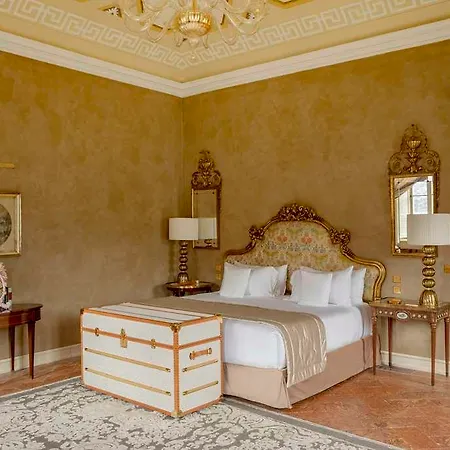 Passalacqua Hotel 5*