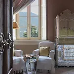 Passalacqua Hotel